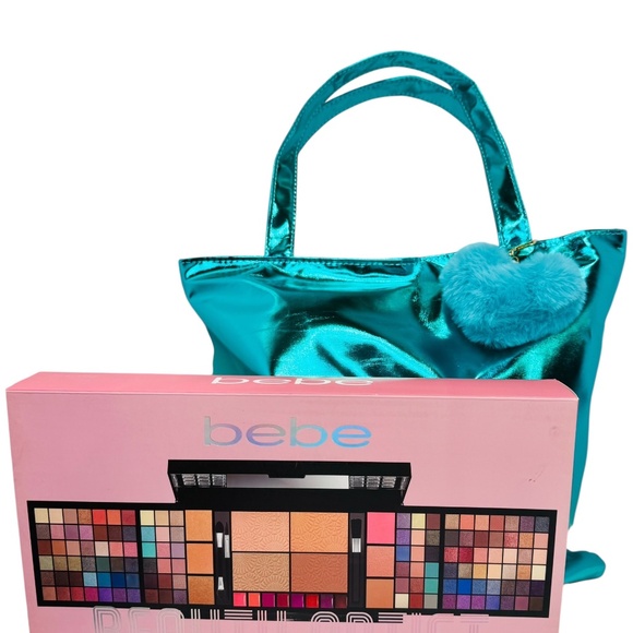 BEBE Other - GETAWAY TOTE AN MAKEUP ESSENTIALS